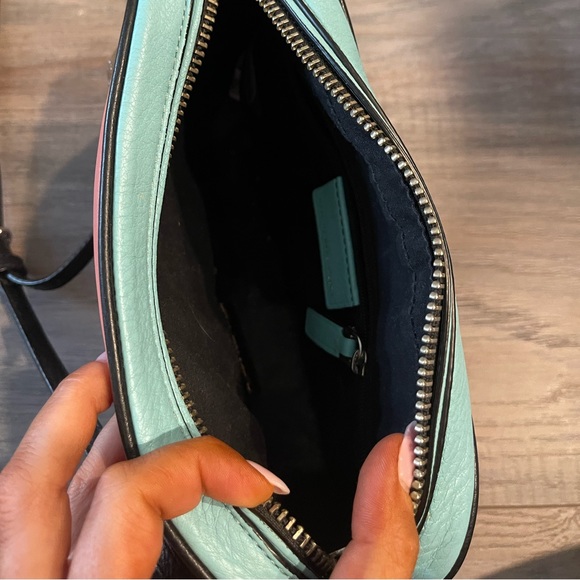 Marc by Marc Jacobs pillbox purse - Picture 3 of 4